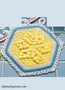 Create Beautiful Crochet Pot Holders for Your Kitchen – A Step-by-Step Guide