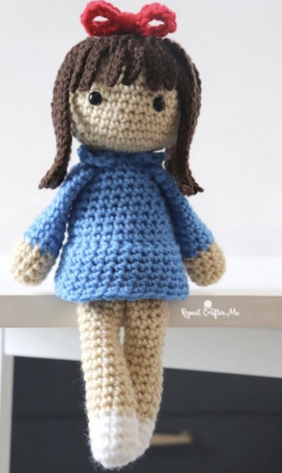 Easy Crochet Doll