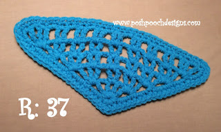 Create Your Own Trendy Crochet Abstract Shawl with Easy Instructions and Materials