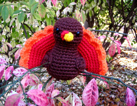 Create Your Own Adorable Crochet Little Turkey for Thanksgiving Decorations Create Your Own Adorable Crochet Little Turkey for Thanksgiving Decorations