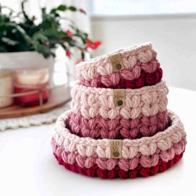 Create Your Own Crochet Puffy Heart Basket: A Unique Handmade Gift Idea Create Your Own Crochet Puffy Heart Basket: A Unique Handmade Gift Idea