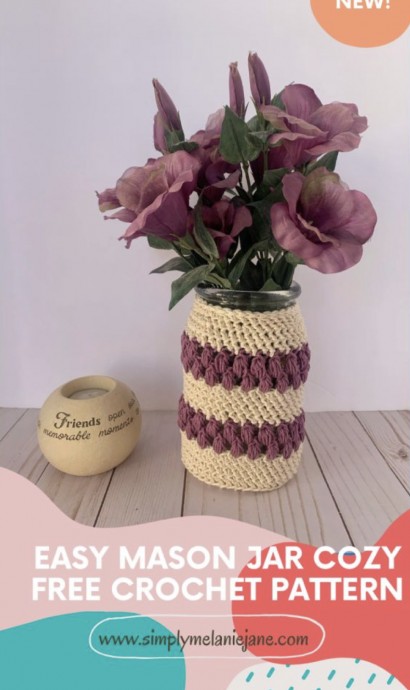 Create a Cozy Mason Jar Cover with This Easy Crochet Pattern Create a Cozy Mason Jar Cover with This Easy Crochet Pattern
