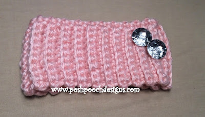 Create Your Own Crochet Chunky Button Ear Warmer &ndash; A Stylish and Cozy Accessory