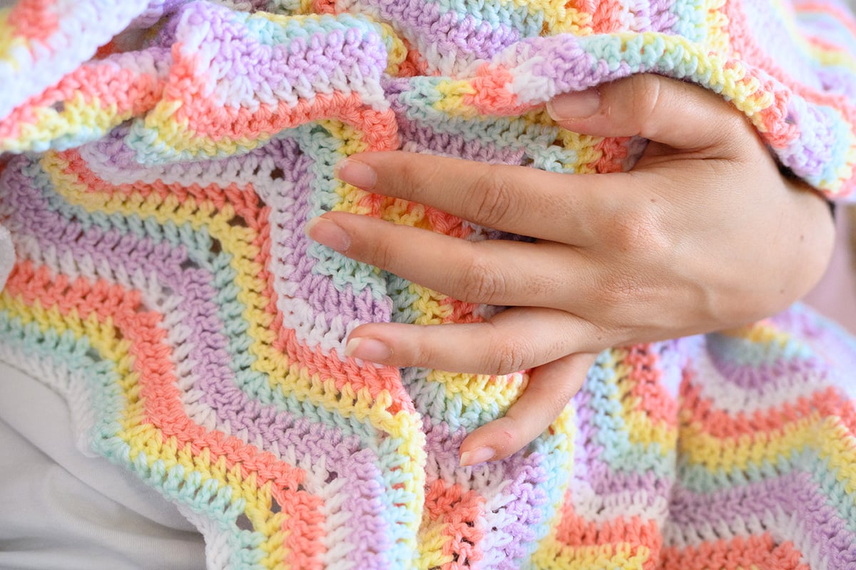 Create a Stunning Crochet Chevron Baby Blanket: A Comprehensive Guide for Beginners and Experts Alike