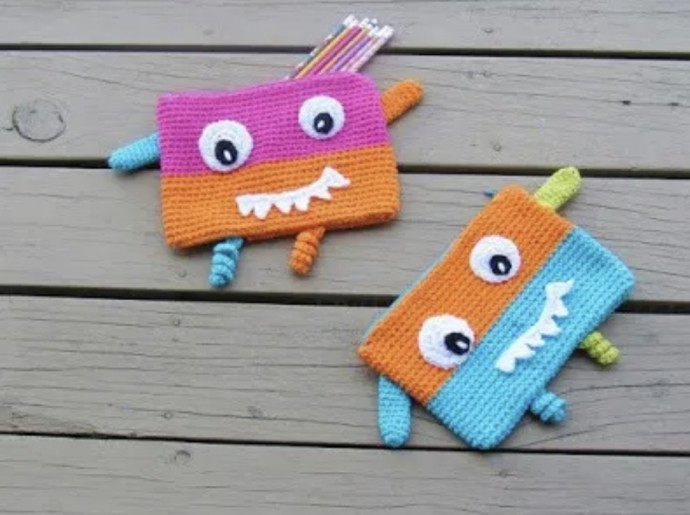 Organize Your School Supplies with Our Adorable Monster Pencil Case - Perfect Crafting Project! Organize Your School Supplies with Our Adorable Monster Pencil Case - Perfect Crafting Project!