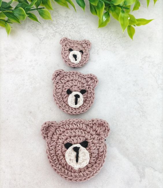 Create Adorable Crochet Bear Appliques for Your Next Crafting Project Create Adorable Crochet Bear Appliques for Your Next Crafting Project