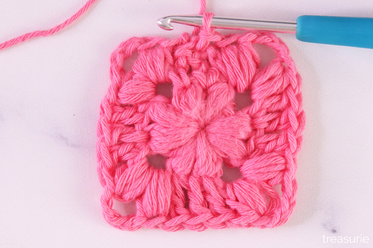 Create Beautiful Crochet Farmhouse Granny Squares: A Step-By-Step Guide