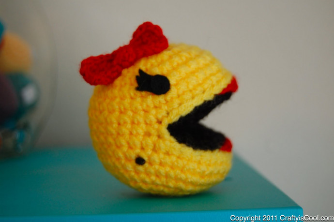 How to Crochet a Charming Ms. Pac-Man: A Complete Guide for All Skill Levels