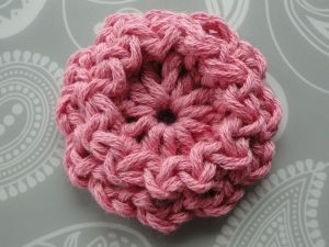 Crochet The Ridge Edge Flower: A Creative Guide to Charming Floral Motifs