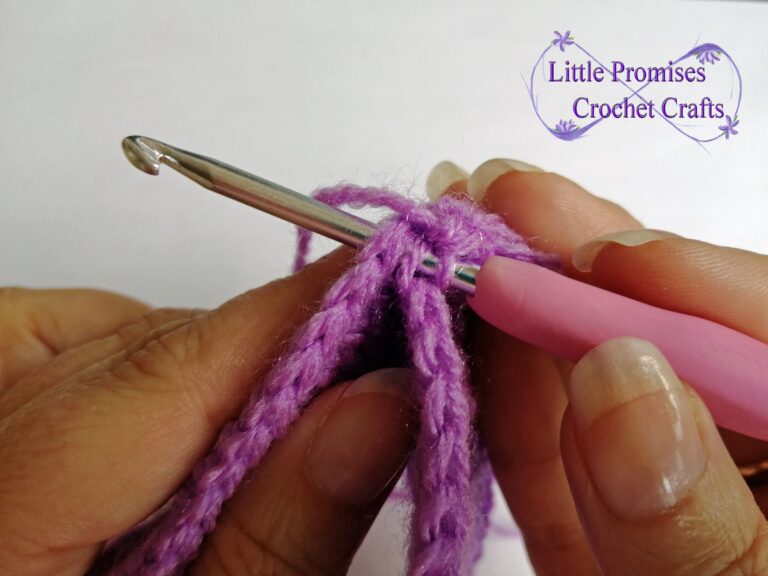 Create Adorable Crochet Baby Booties – A Quick and Easy Guide for Beginners and Experts Alike