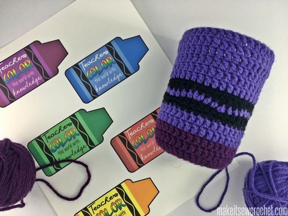 Create Colorful Crochet Crayon Mason Jar Covers: A Fun DIY Craft for Your Home Create Colorful Crochet Crayon Mason Jar Covers: A Fun DIY Craft for Your Home