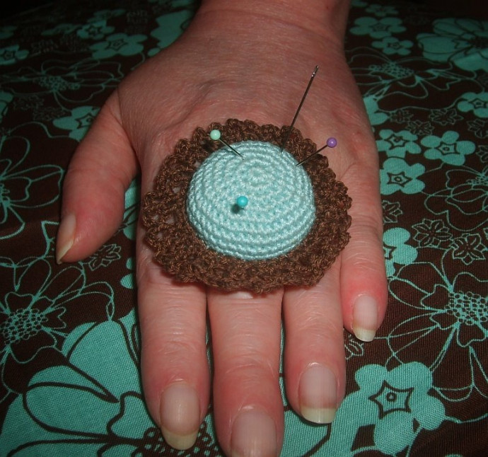 Create Your Own Crochet Pincushion Ring: A Stylish and Functional Craft Accessory Create Your Own Crochet Pincushion Ring: A Stylish and Functional Craft Accessory