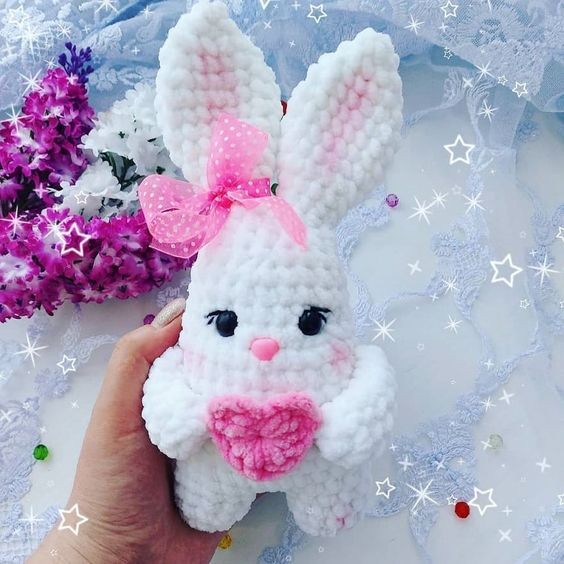 Crochet Amigurumi Valentine Bunny