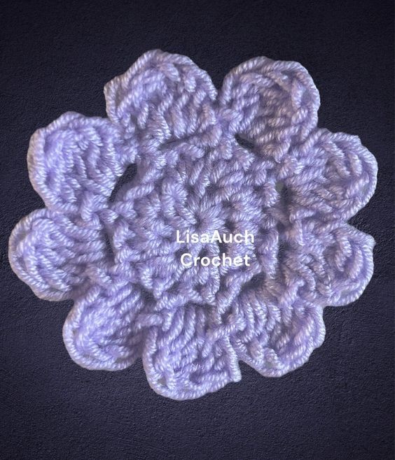Create Beautiful Crocheted Flowers: A Step-by-Step Guide for Crafters Create Beautiful Crocheted Flowers: A Step-by-Step Guide for Crafters