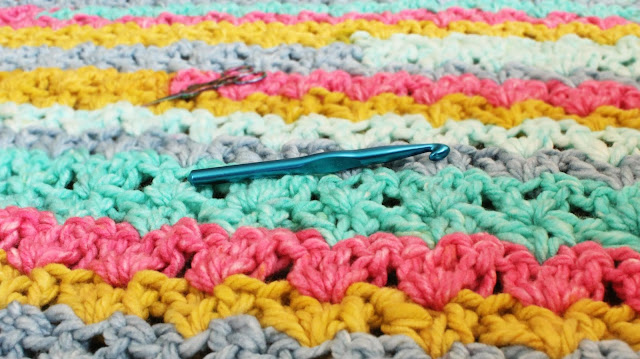 Create Your Cozy Crochet Swift Blanket Throw with This Detailed Pattern Guide