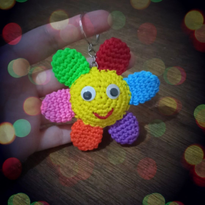 Craft Beautiful Crochet Flower Keychains: A Step-by-Step Guide for Creative Gifts