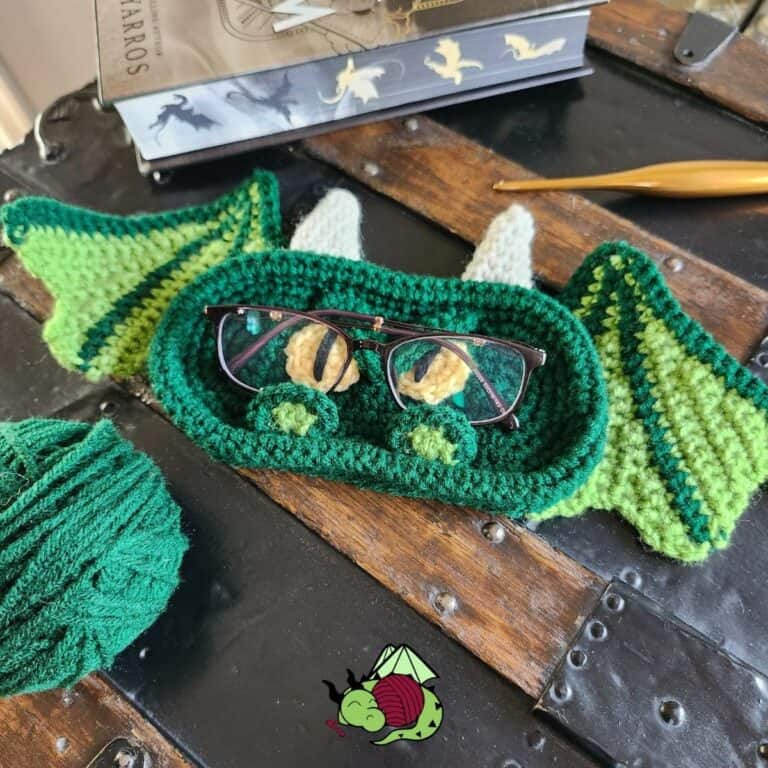 Crochet Dragon Glasses Holder