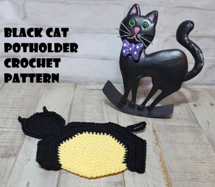 Crochet Black Cat Potholder (Free Pattern)