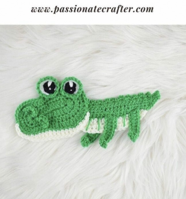 Free Crochet Crocodile Applique Pattern
