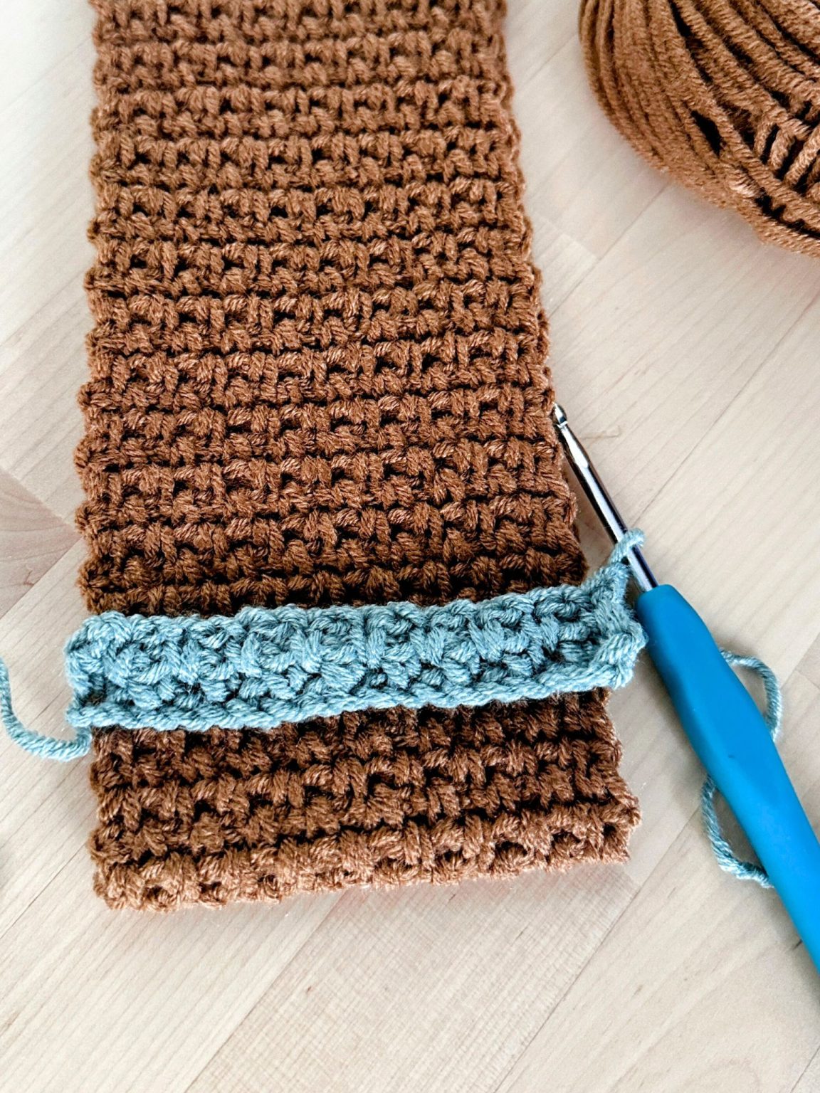 Create Your Own Crochet Hiker&rsquo;s Headband: Easy Pattern Guide for Outdoor Enthusiasts
