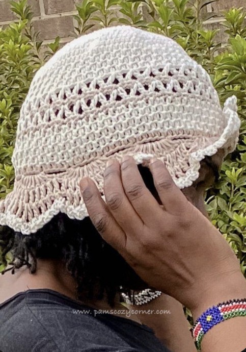 Create Your Own Stylish Della's Crochet Bucket Hat with This Easy Pattern Create Your Own Stylish Della's Crochet Bucket Hat with This Easy Pattern