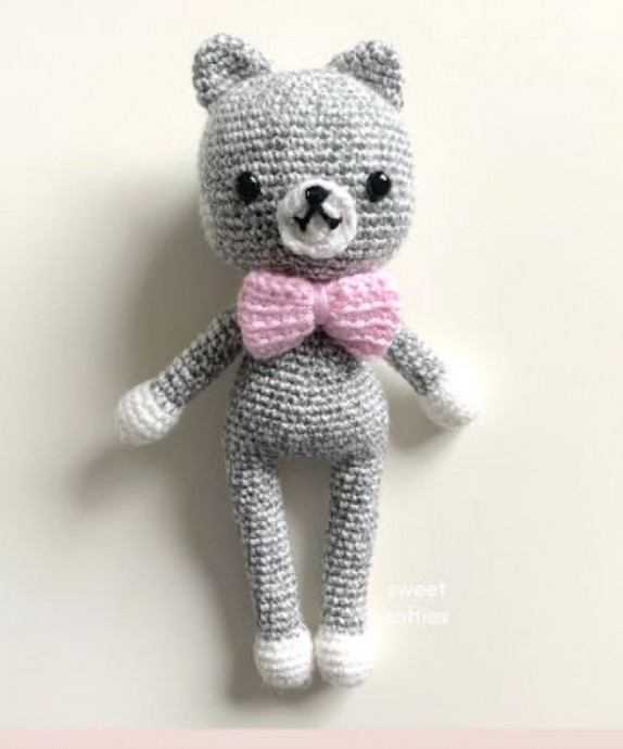 Crochet The Cute Catsby Amigurumi (Free Pattern)