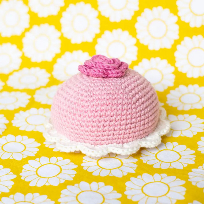 Create Your Own Enchanting Crochet Princess Cake with This Detailed Guide Create Your Own Enchanting Crochet Princess Cake with This Detailed Guide
