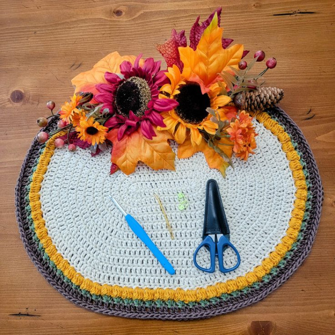 Create a Beautiful Crochet Gratitude Table Mat - A Step-by-Step Guide Create a Beautiful Crochet Gratitude Table Mat - A Step-by-Step Guide