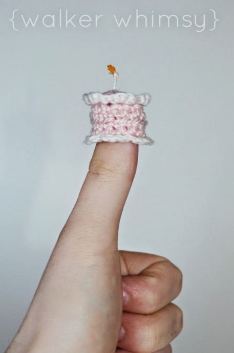 Crochet Itty Bitty Birthday Cake