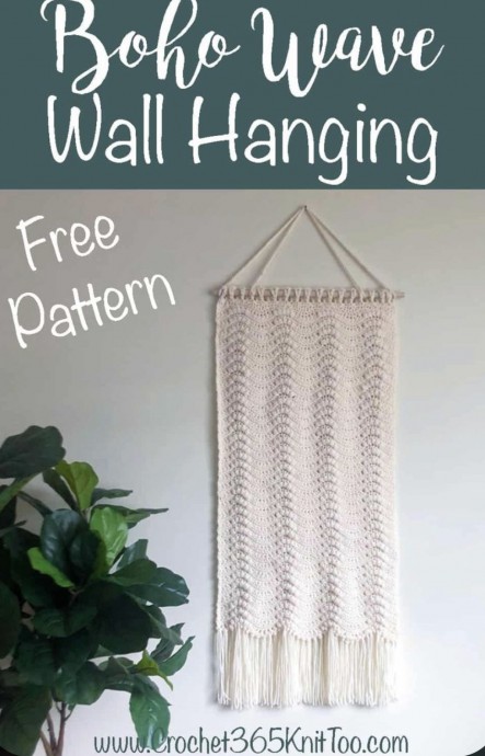 Free Crochet Pattern: Boho Wave Wall Hanging