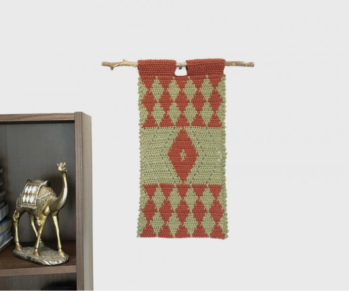 Transform Your Room with Beautiful Diamond Wall Hangings: An Easy DIY Project Transform Your Room with Beautiful Diamond Wall Hangings: An Easy DIY Project