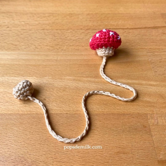 Create Your Own Adorable Crochet Mushroom Bookmark – Perfect for Book Lovers Create Your Own Adorable Crochet Mushroom Bookmark – Perfect for Book Lovers