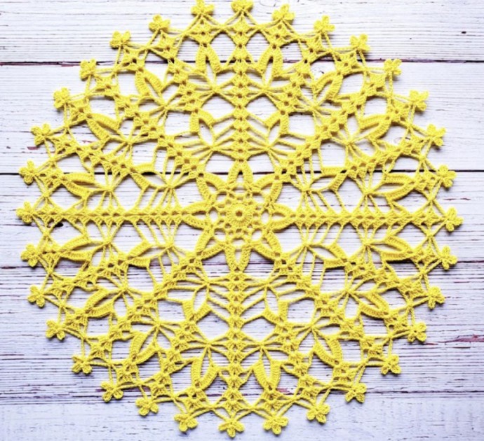 Beautiful Summer Sun Doily Design – Perfect for Seasonal Decor Beautiful Summer Sun Doily Design – Perfect for Seasonal Decor