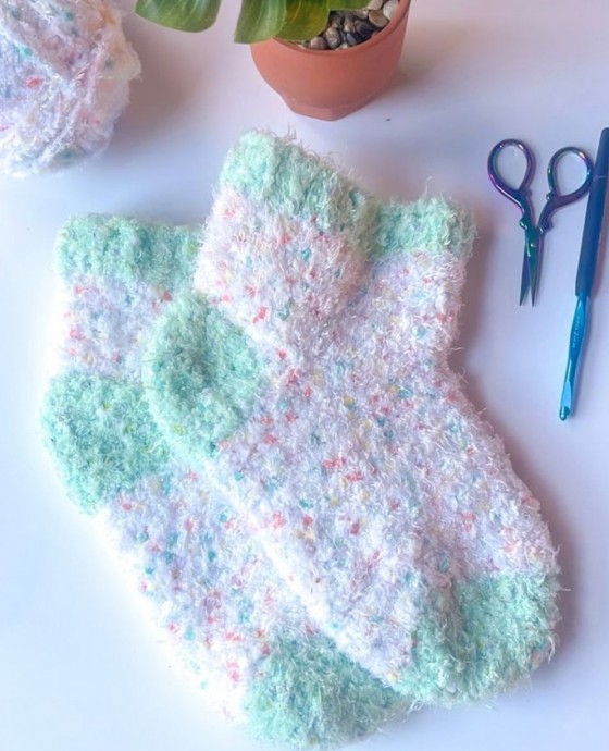 Crochet Beautiful Socks