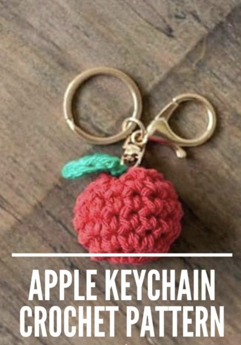 Adorable Free Crochet Apple Pattern for Keychains and Decorations Adorable Free Crochet Apple Pattern for Keychains and Decorations