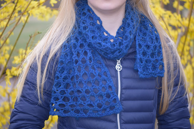 Discover the Elegance of the Sapphire Lace Scarf: A Cozy and Stylish Accessory Discover the Elegance of the Sapphire Lace Scarf: A Cozy and Stylish Accessory