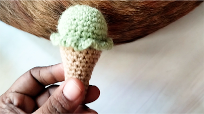 Create Adorable Crochet Ice Cream Keychains with This Step-by-Step Guide