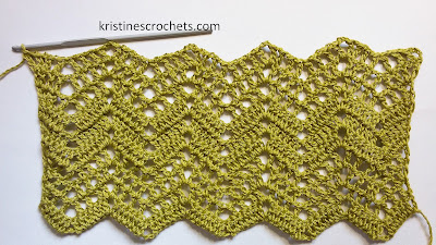 Elegant and Easy Crochet Chevron Stitch Table Runner - Step-by-Step Guide