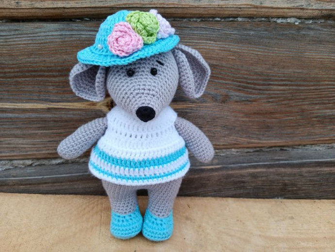 Create Your Own Adorable Crochet Amigurumi Mouse: A Step-by-Step Guide with Tips and Instructions Create Your Own Adorable Crochet Amigurumi Mouse: A Step-by-Step Guide with Tips and Instructions
