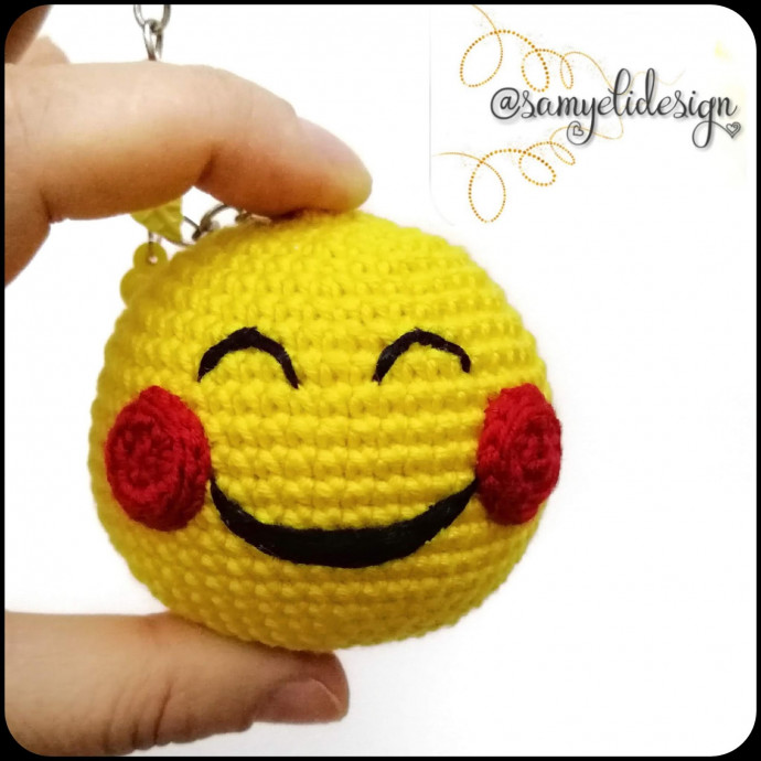 Create Your Own Crochet Amigurumi Smiley: A Cheerful Craft Project Create Your Own Crochet Amigurumi Smiley: A Cheerful Craft Project