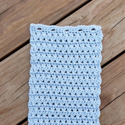 Cozy Crochet Braided Ribs Neck Warmer - A Stylish Accessory for Cold Days