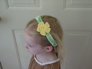 Create Your Own Crochet Flower Headband: A Step-by-Step Guide to a Trendy Accessory Create Your Own Crochet Flower Headband: A Step-by-Step Guide to a Trendy Accessory