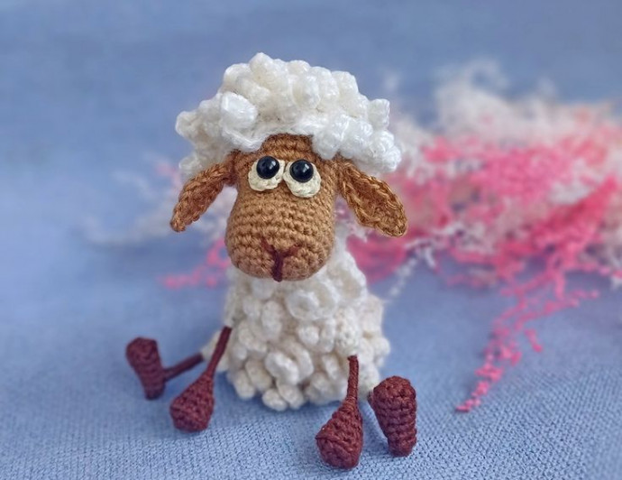 Create an Adorable Crochet Curly-Haired Sheep - Detailed Instructions and Materials Needed Create an Adorable Crochet Curly-Haired Sheep - Detailed Instructions and Materials Needed