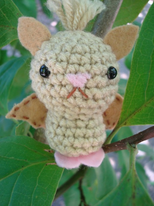 Create Your Own Adorable Crochet Fruit Bat: A Fun and Easy Project for Crafters of All Levels Create Your Own Adorable Crochet Fruit Bat: A Fun and Easy Project for Crafters of All Levels