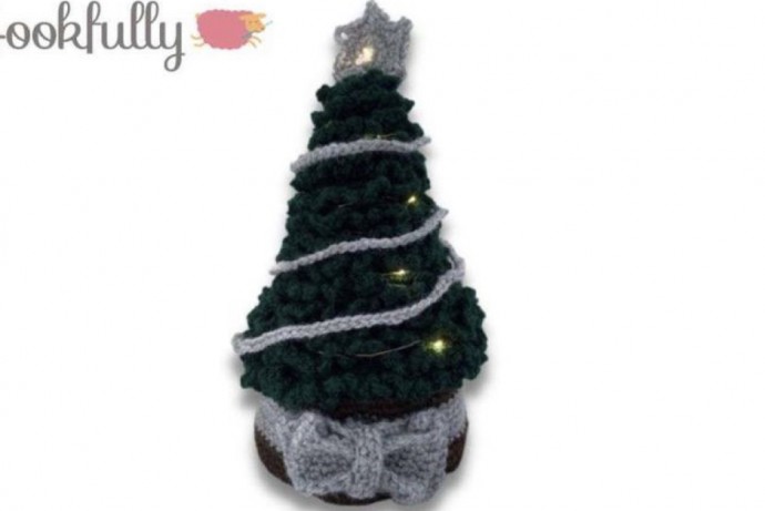 Crochet Christmas Tree (Free Pattern)