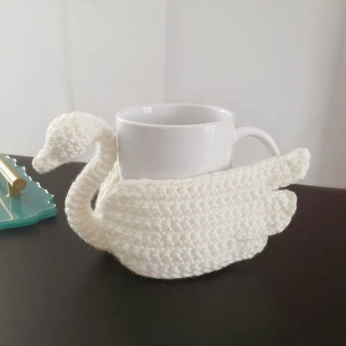 Create Your Own Crochet Swan Coaster: A Charming Home Decor Craft Create Your Own Crochet Swan Coaster: A Charming Home Decor Craft