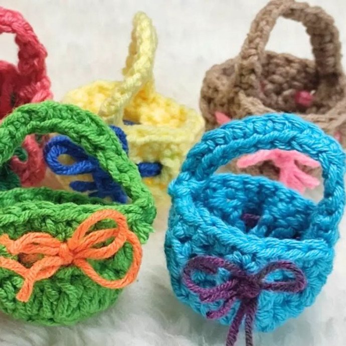 Create Your Own Crochet Mini Basket: A Step-by-Step Guide Create Your Own Crochet Mini Basket: A Step-by-Step Guide