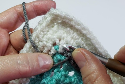 Create Stunning Pebbled Star Afghan Square - A Beautiful Crochet Pattern with Detailed Instructions