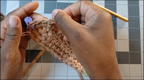 How to Make Your Own Stylish Crochet Tote Bag: A Complete Guide