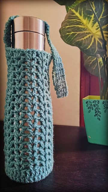 Create Stylish and Practical Crochet Water Bottle Holders for On-the-Go Hydration Create Stylish and Practical Crochet Water Bottle Holders for On-the-Go Hydration